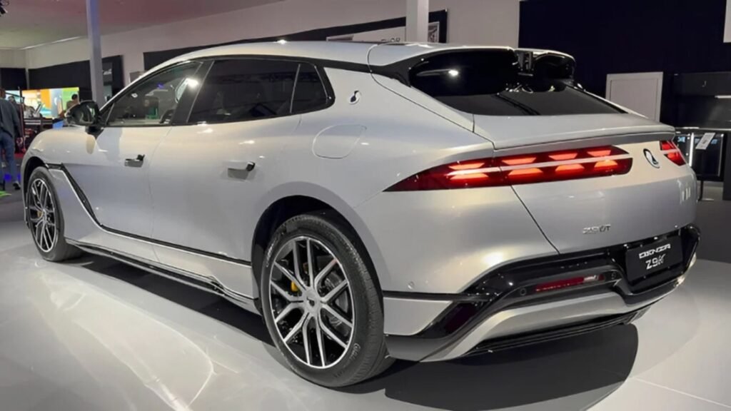 BYD Denza Z9 GT 2026 Unveiled: 800V EV, 650-Mile Range & Fast-Charging Ultimate Features