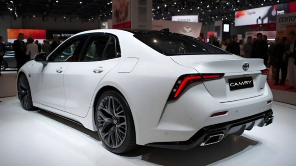 Toyota Camry 2026 Unveiled: Advanced Hybrid Sedan with Premium Comfort, Futuristic Styling & Smart Safety Technology